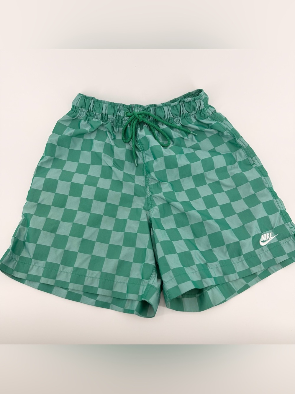 Nike Club Woven Flow Checkerboard Shorts Green FN3098-365 Men’s S